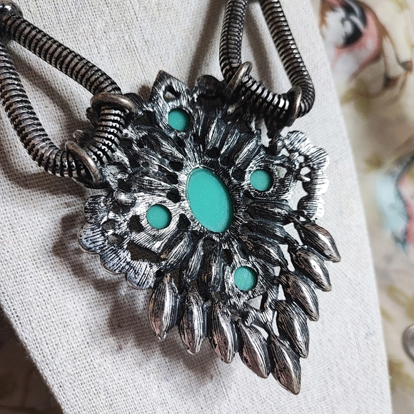 Turquoise Cabochon Statement Necklace Clear Baguette Smoke Navette Stones Pewter - Picture 10 of 15